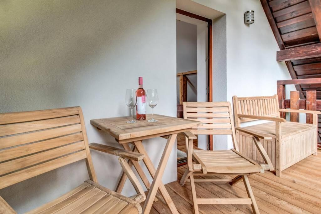 Ski, Hike & Bike Apartman Rokytnice Nad Jizerou Bagian luar foto