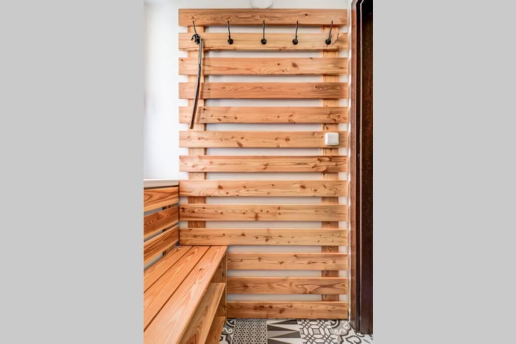 Ski, Hike & Bike Apartman Rokytnice Nad Jizerou Bagian luar foto